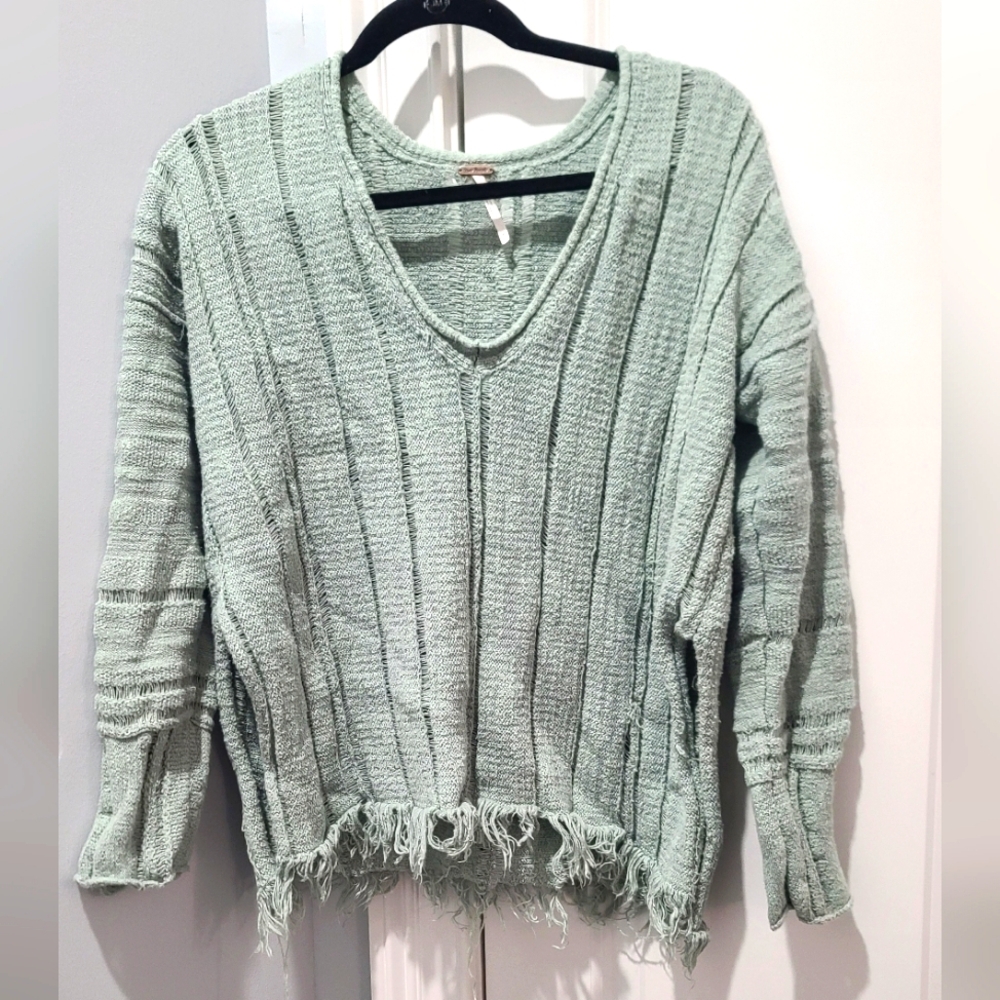 Free People Ocean Drive Pullover Distressed Sweater Small